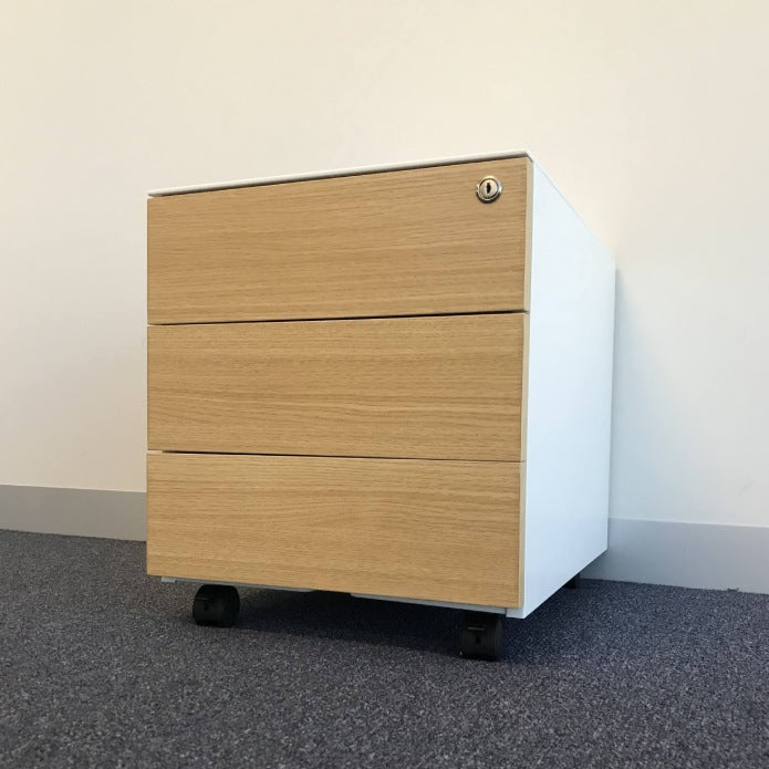 Steelco Trimline Hybrid Pedestal