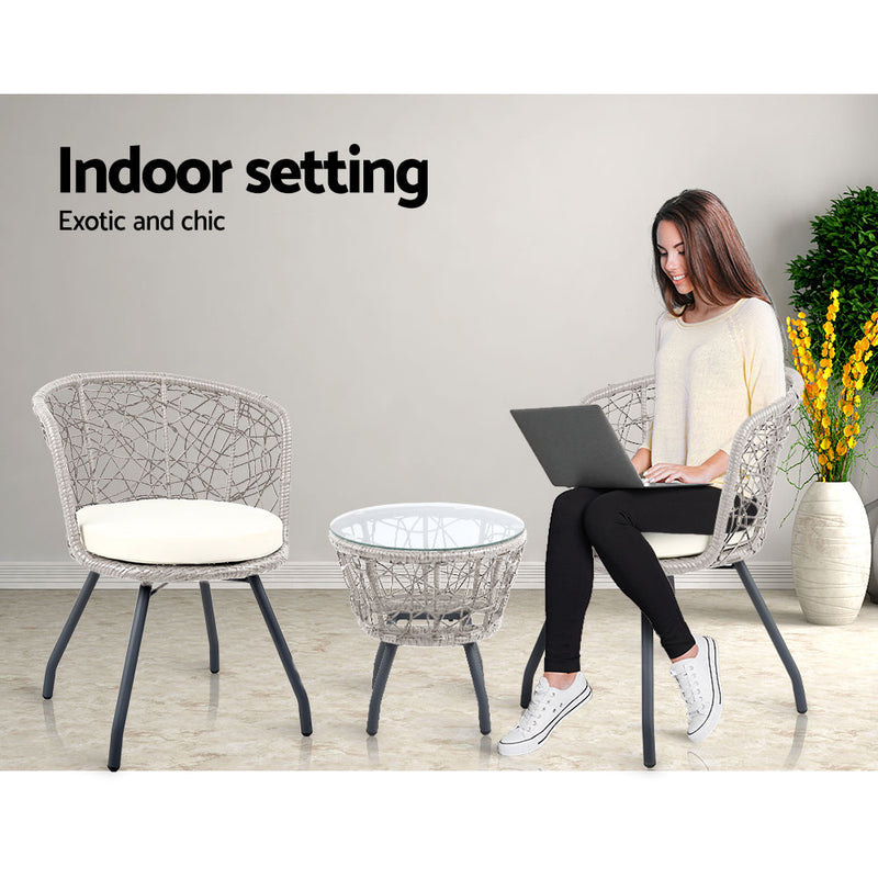 Gardeon Outdoor Patio Chair and Table